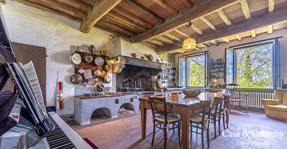 7 bed  For Sale in Florence,  - photo 51