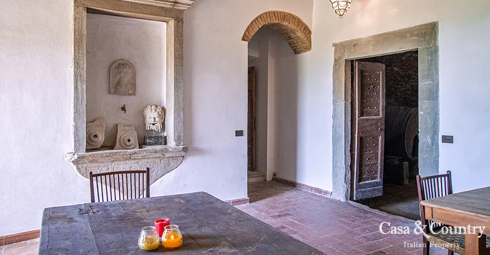 7 bed  For Sale in Florence,  - photo 63