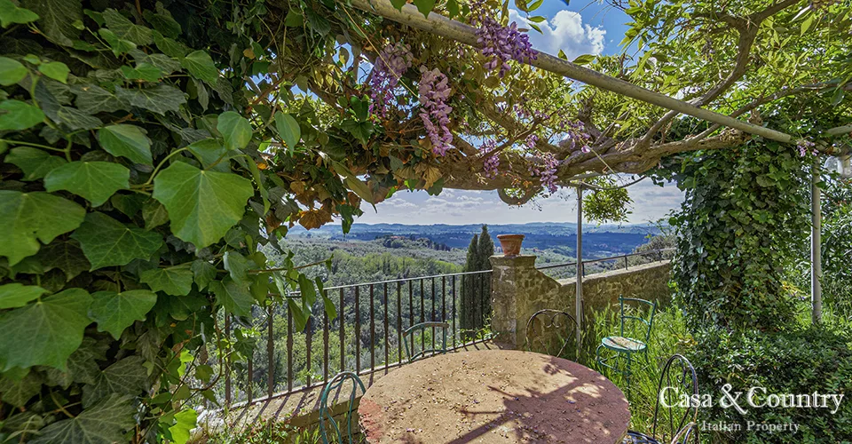 7 bed  For Sale in Florence,  - photo 11