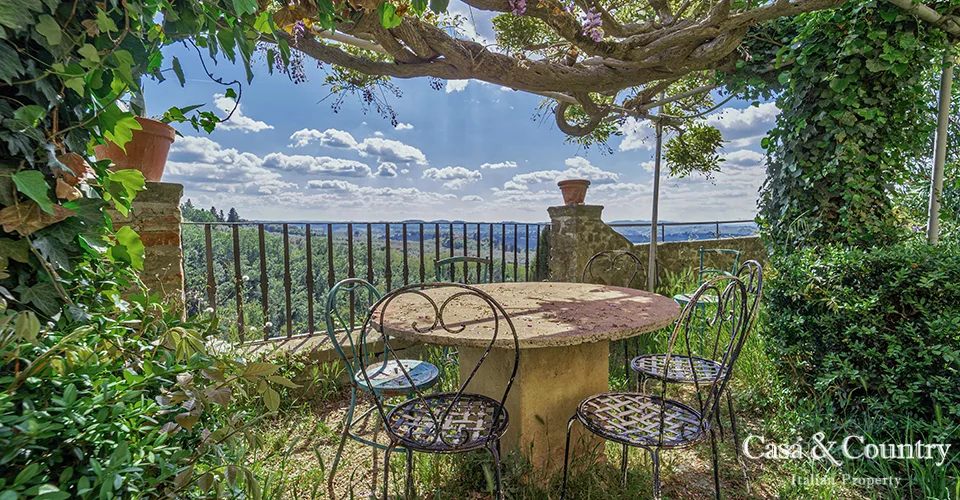 7 bed  For Sale in Florence,  - photo 74