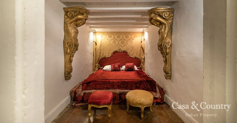 17 bed  For Sale in Florence,  - photo 17