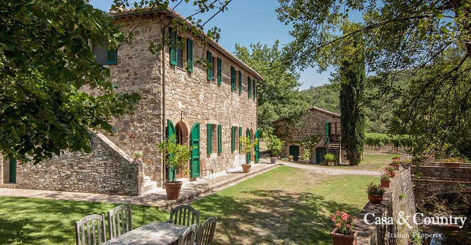 5 bed  For Sale in Montalcino,  - photo 9