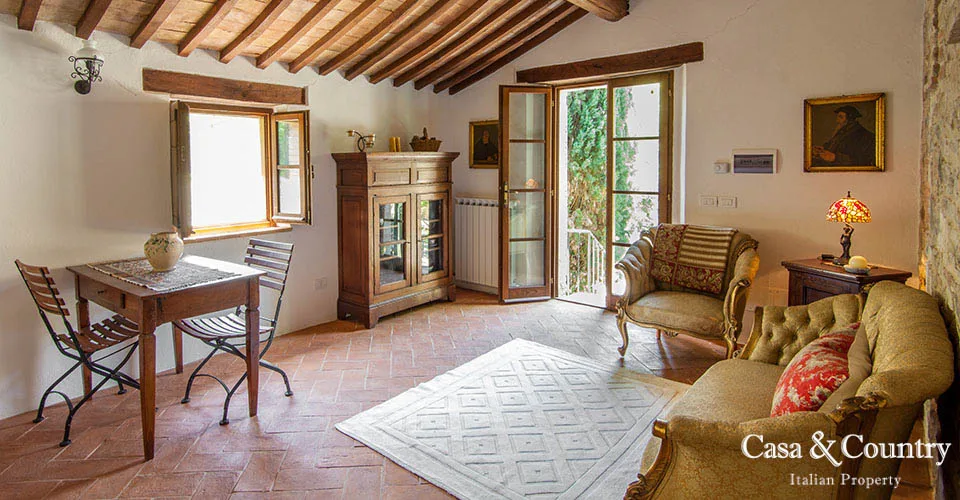 5 bed  For Sale in Montalcino,  - photo 11