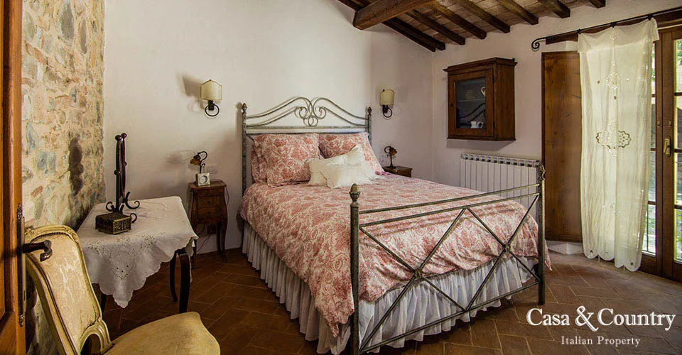 5 bed  For Sale in Montalcino,  - photo 21