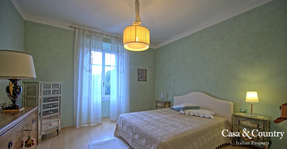 5 bed  For Sale in Florence,  - photo 17