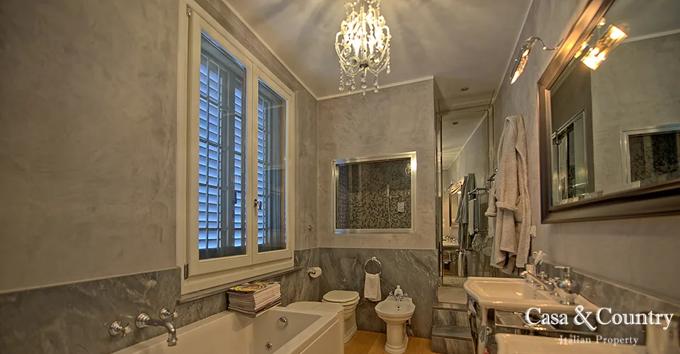 5 bed  For Sale in Florence,  - photo 20