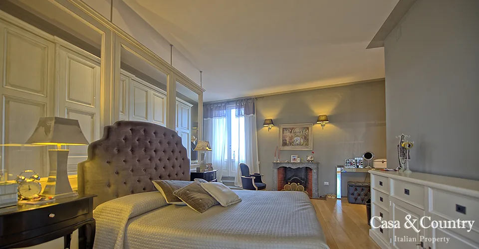 5 bed  For Sale in Florence,  - photo 15