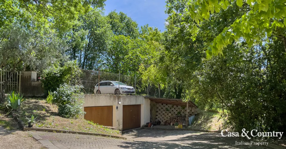 4 bed  For Sale in Siena,  - photo 8