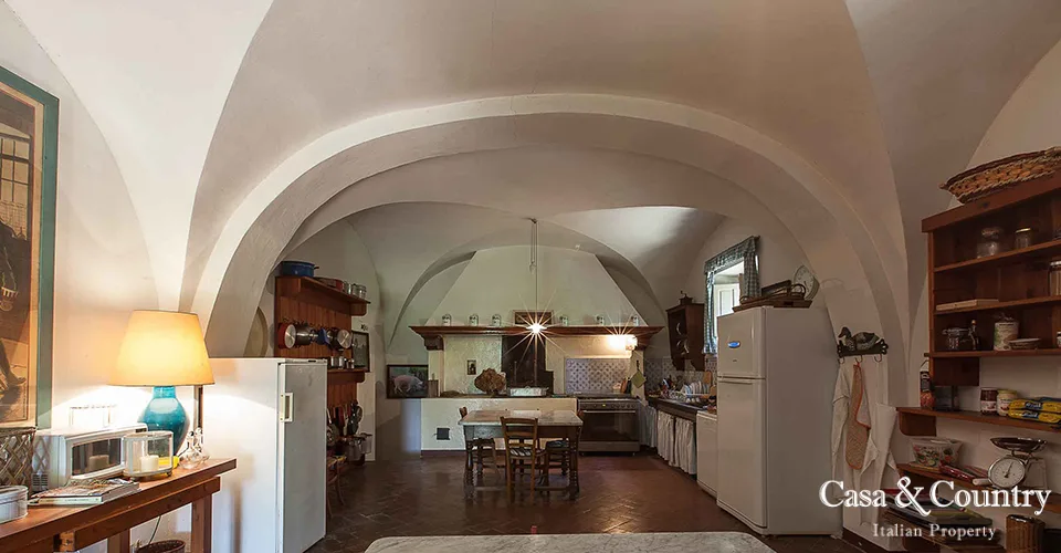 6 bed  For Sale in Florence,  - photo 17