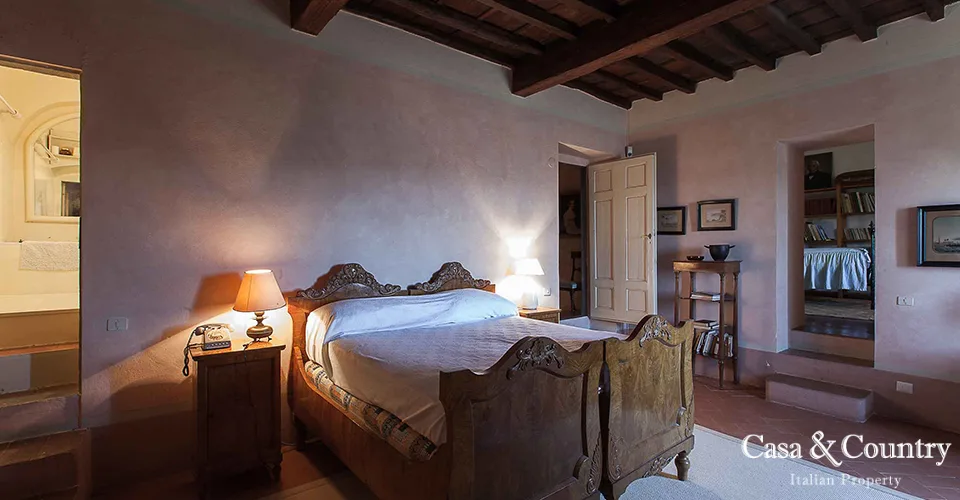 6 bed  For Sale in Florence,  - photo 20