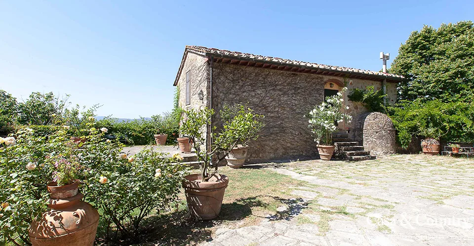 6 bed  For Sale in Florence,  - 3