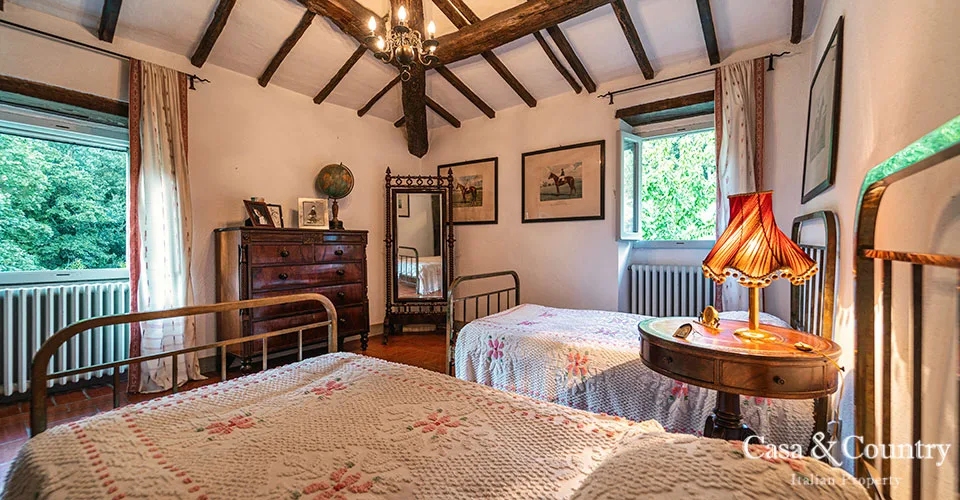 7 bed  For Sale in Loro Ciuffena,  - photo 31