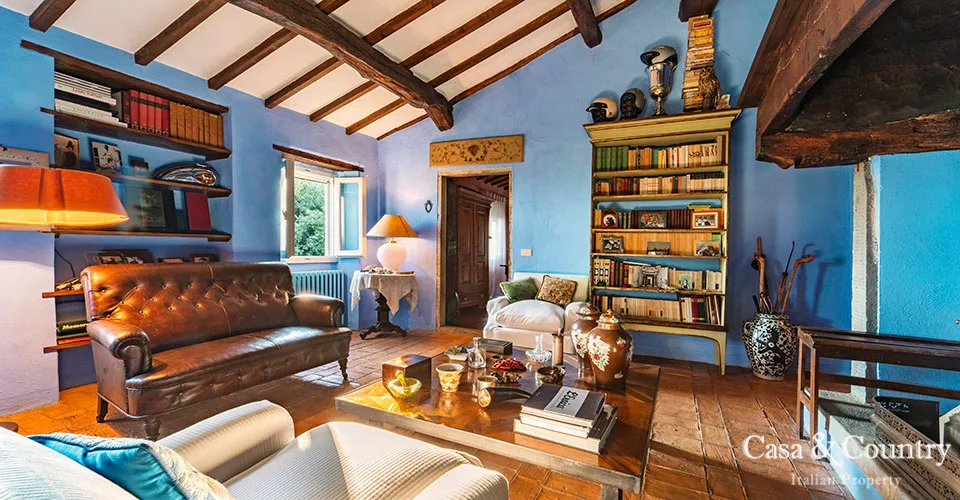 7 bed  For Sale in Loro Ciuffena,  - photo 38