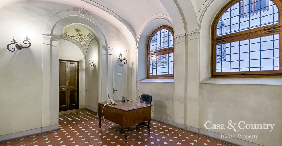 2 bed  For Sale in Central Florence,  - photo 10