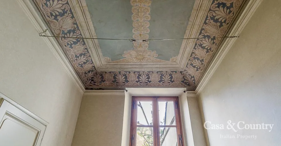 2 bed  For Sale in Central Florence,  - photo 17