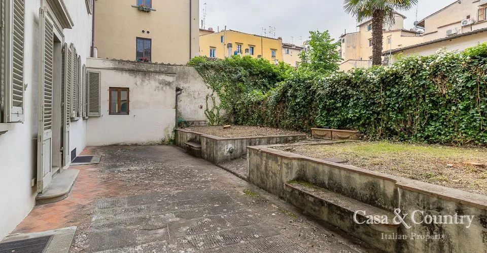 2 bed  For Sale in Central Florence,  - photo 27