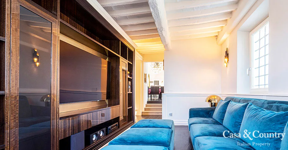 7 bed  For Sale in Florence,  - photo 15