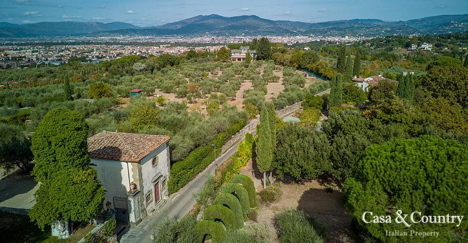 7 bed  For Sale in Florence,  - 6