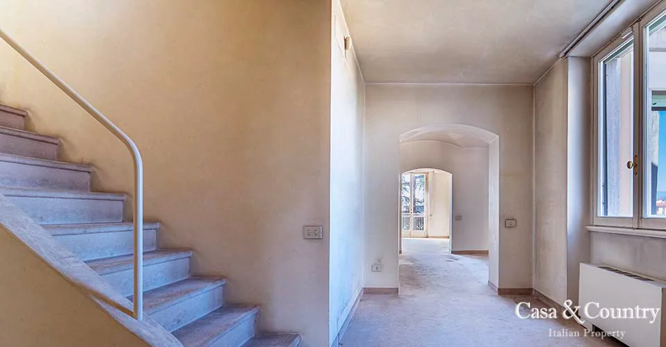 5 bed  For Sale in Florence,  - photo 23