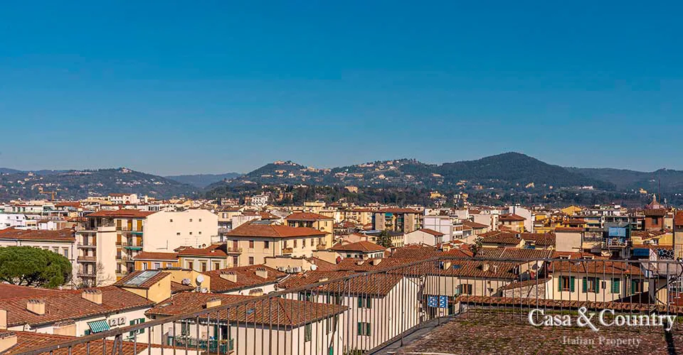 5 bed  For Sale in Florence,  - photo 5