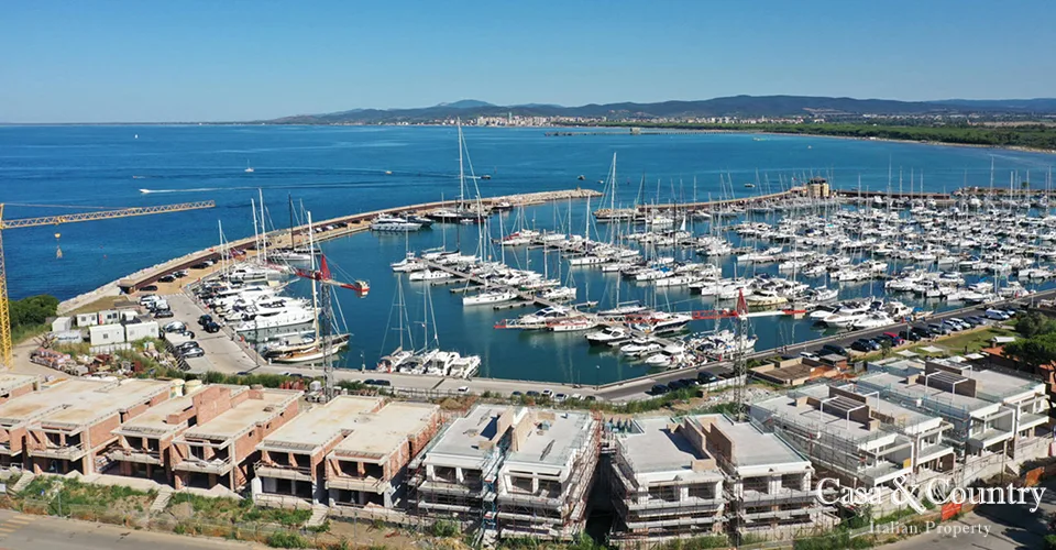 2 bed  For Sale in Marina Di Scarlino,  - 3