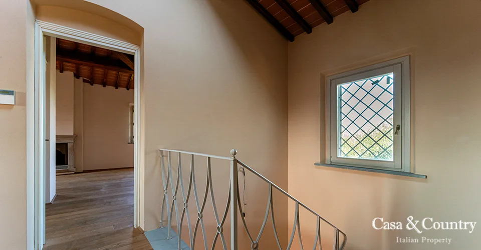 5 bed  For Sale in Palaia,  - photo 24