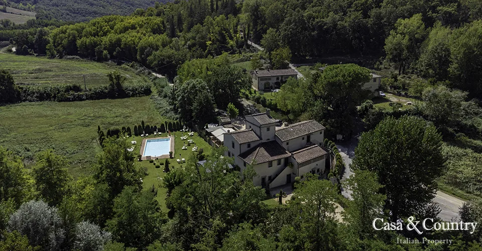16 bed  For Sale in San Gimignano,  - 2