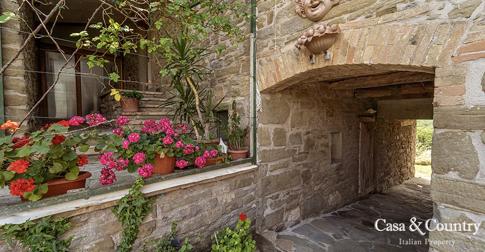 6 bed  For Sale in Umbria,  - photo 16