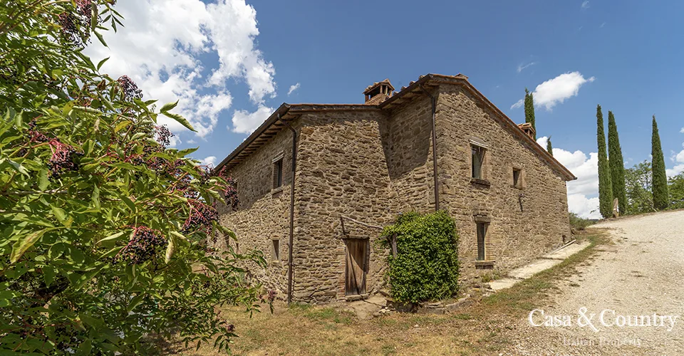 6 bed  For Sale in Umbria,  - photo 9