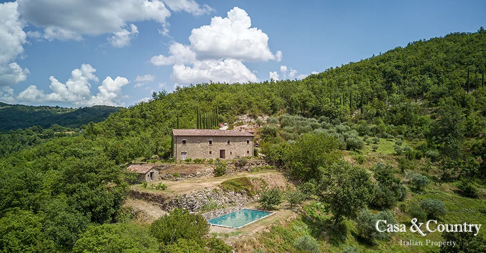 6 bed  For Sale in Umbria,  - 3