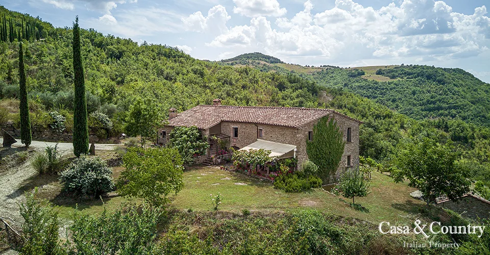 6 bed  For Sale in Umbria,  - 5