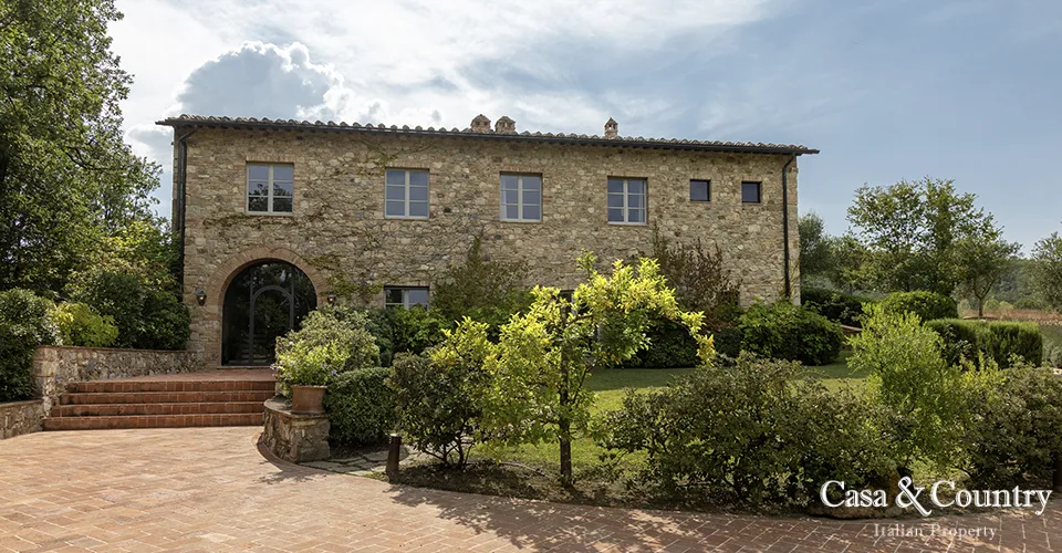 3 bed  For Sale in Casole D'elsa,  - 3