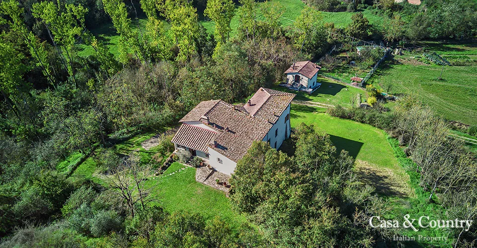 6 bed  For Sale in Laterina,  - 6