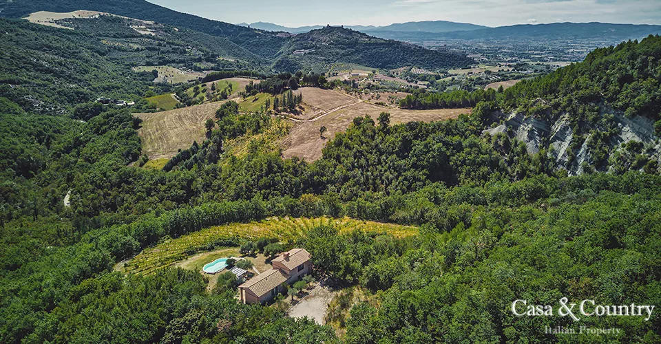 15 bed  For Sale in Umbria,  - photo 17