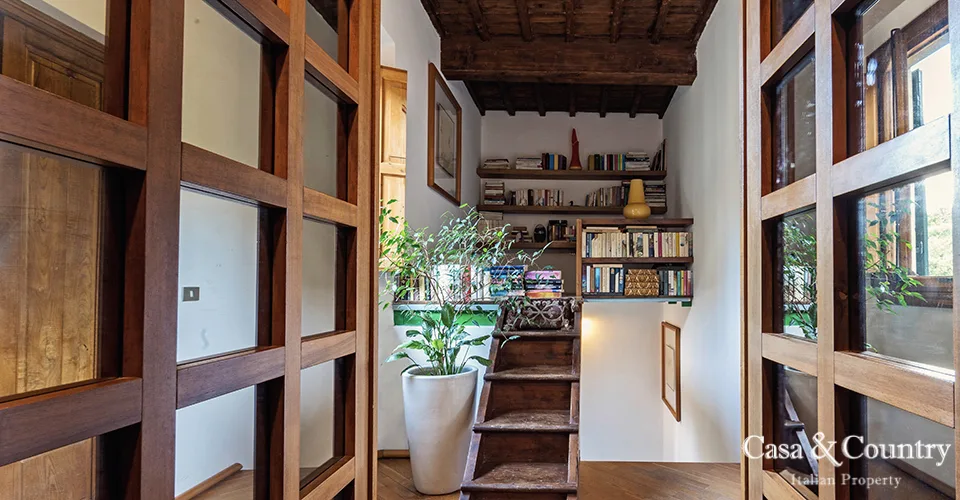 9 bed  For Sale in Florence,  - photo 32