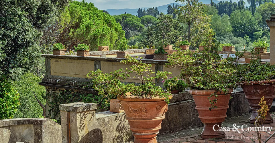 9 bed  For Sale in Florence,  - 3