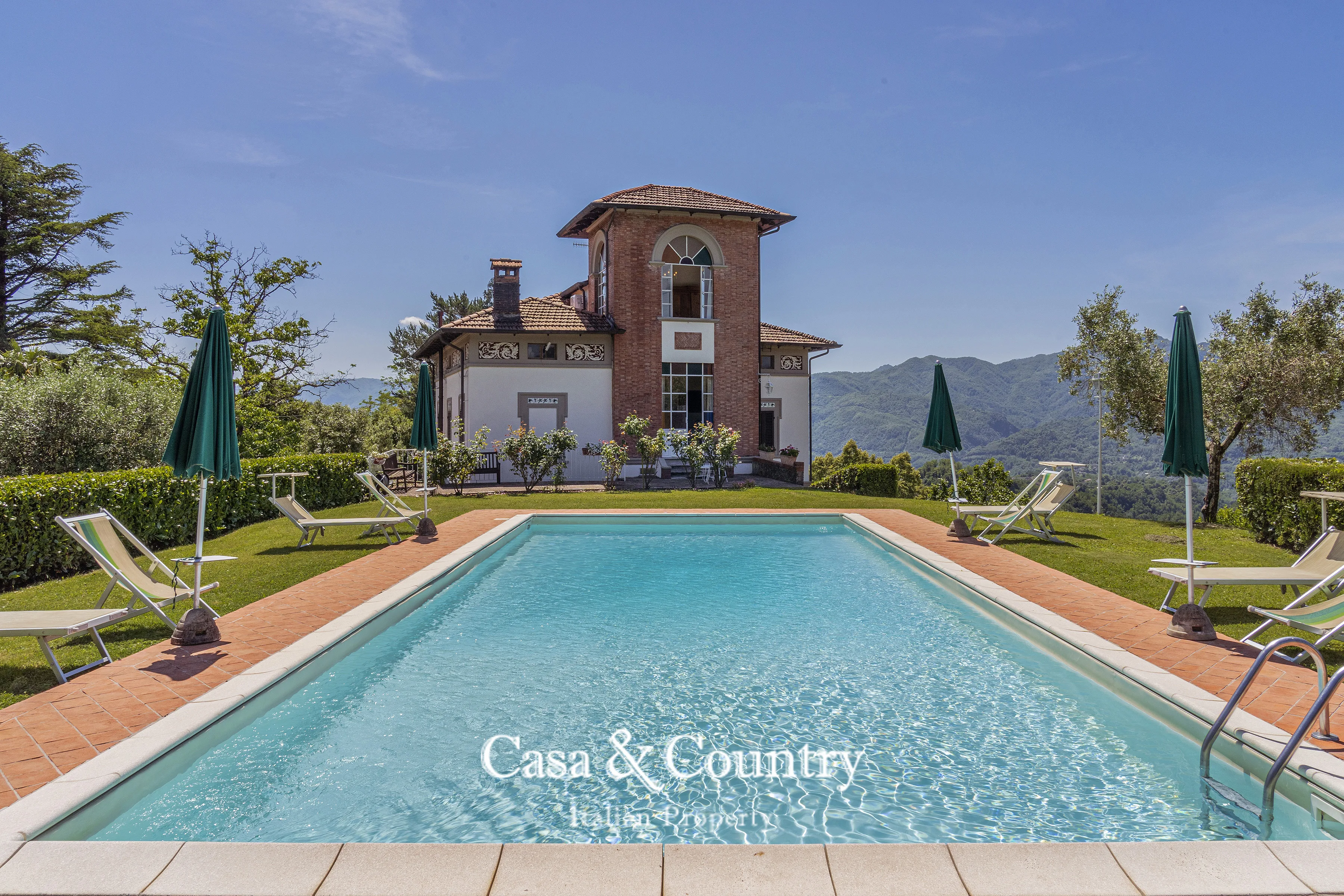 5 bed  For Sale in Lucca,  - photo 21