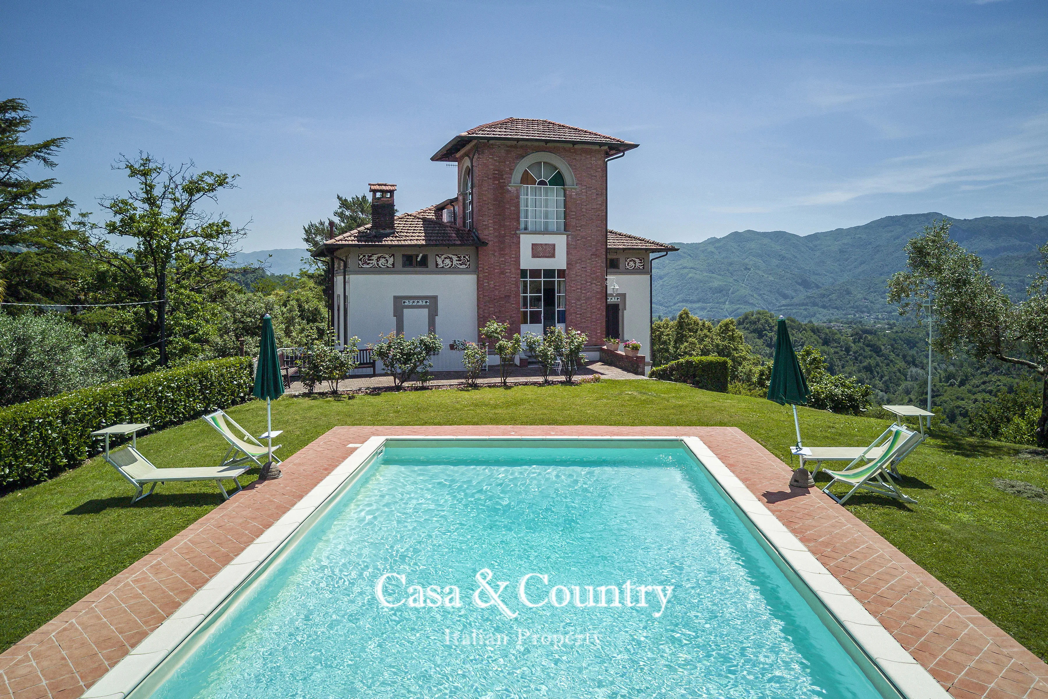 5 bed  For Sale in Lucca,  - photo 14