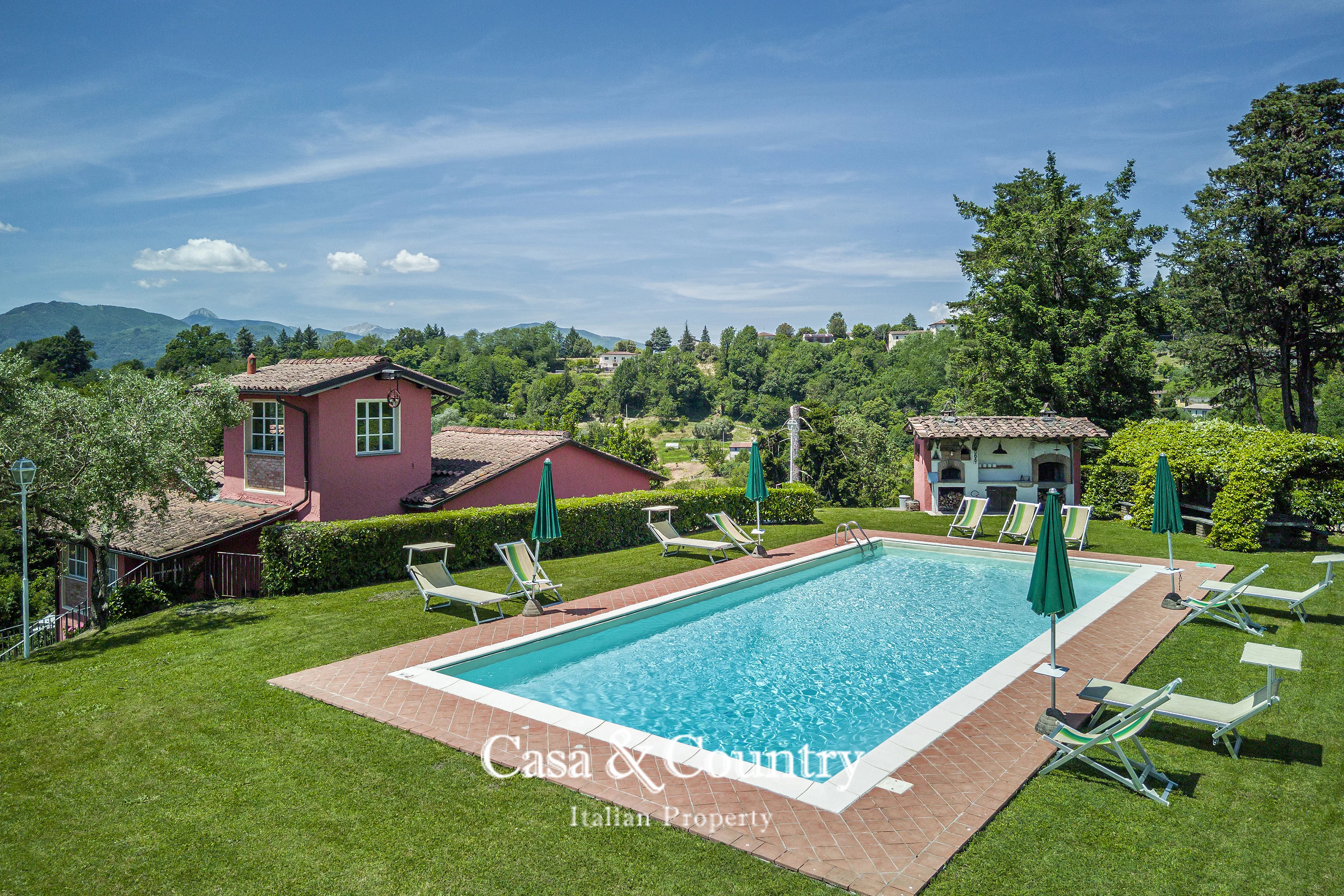 5 bed  For Sale in Lucca,  - photo 8