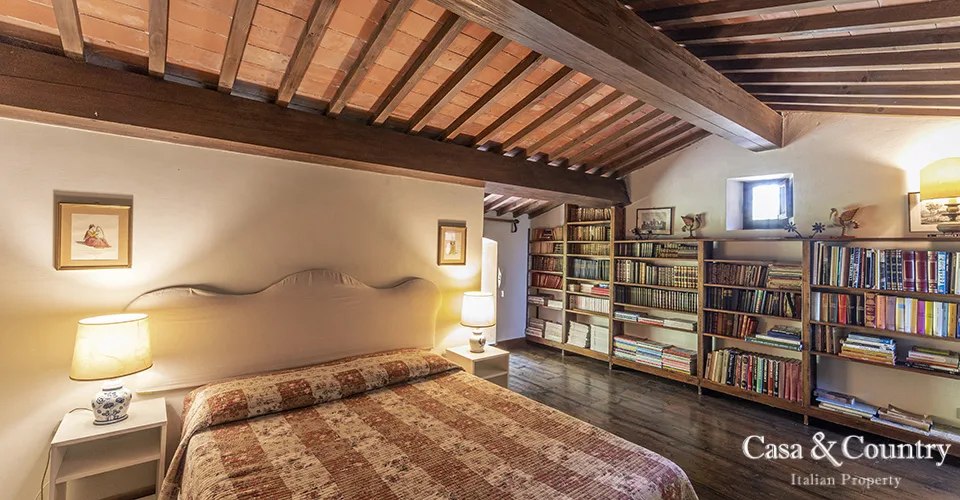 5 bed  For Sale in Florence,  - photo 37