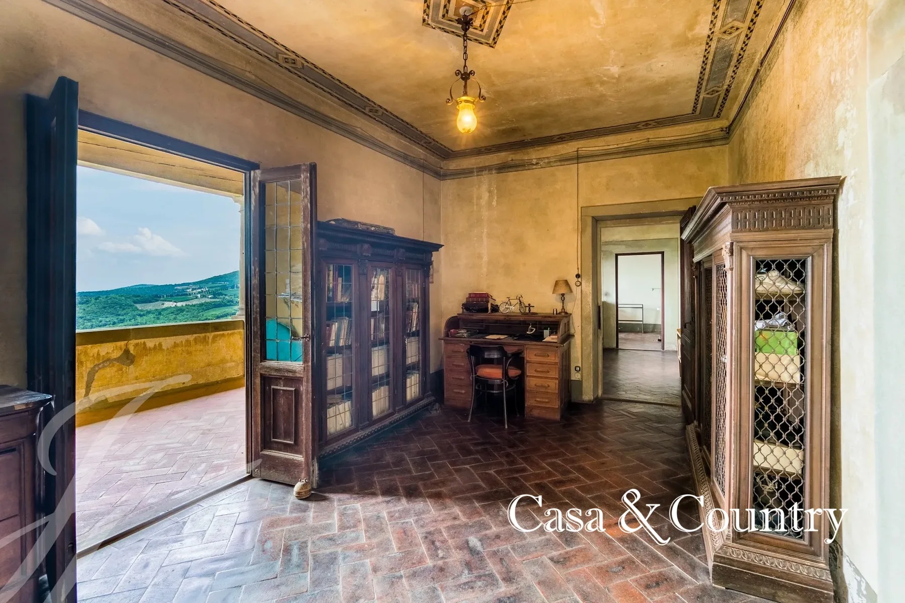 11 bed  For Sale in Florence,  - photo 13