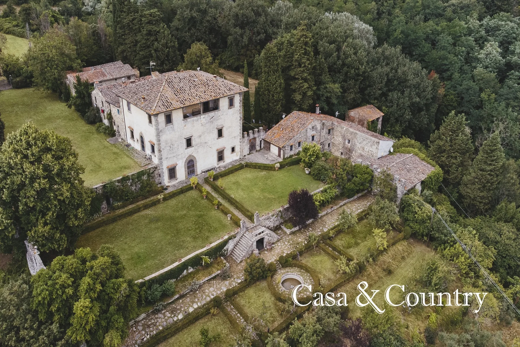 11 bed  For Sale in Florence,  - photo 15