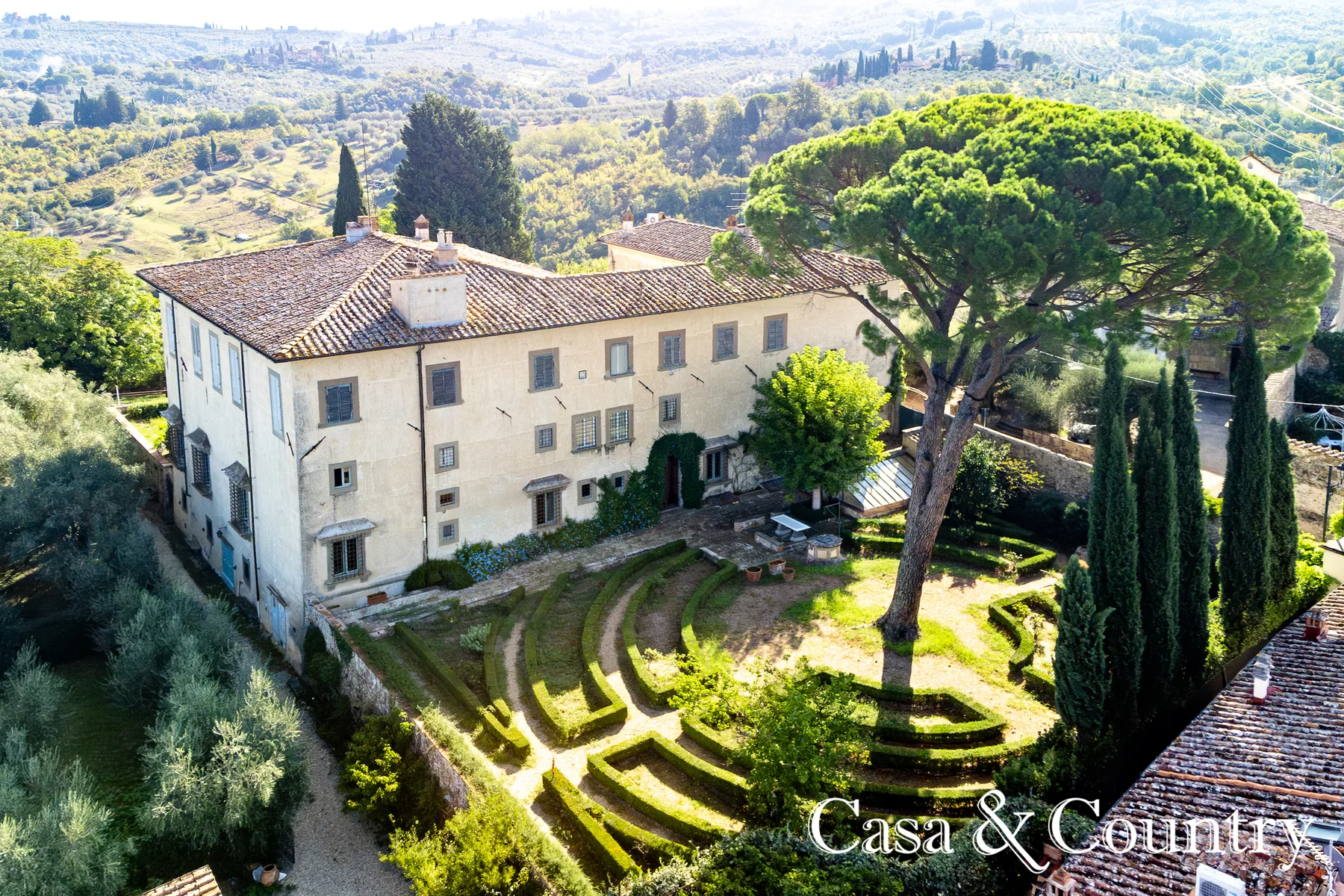 5 bed  For Sale in Florence, 