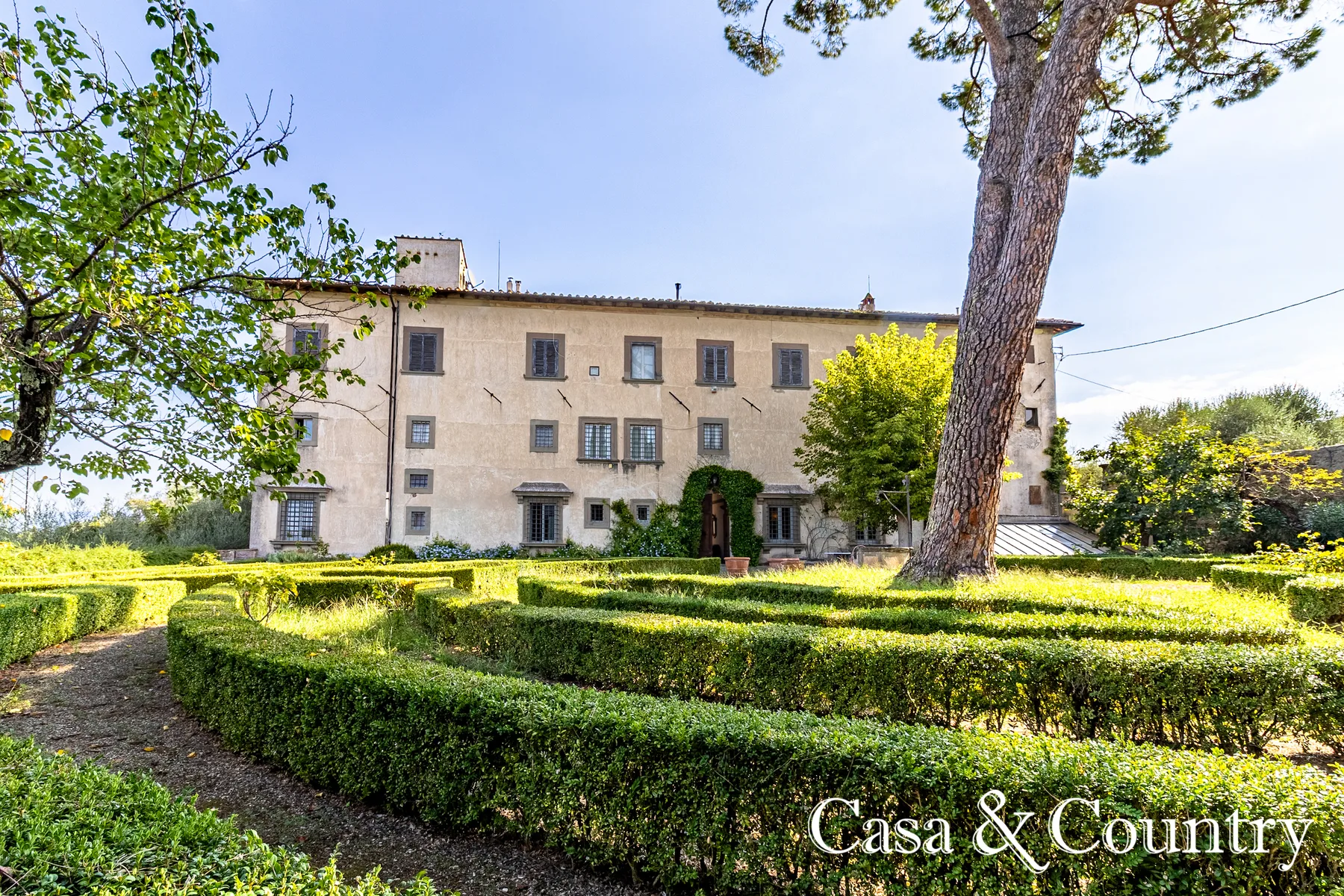 5 bed  For Sale in Florence,  - photo 37