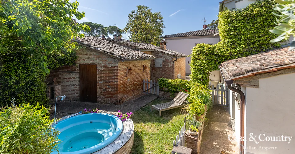 4 bed  For Sale in Foiano Della Chiana,  - photo 5