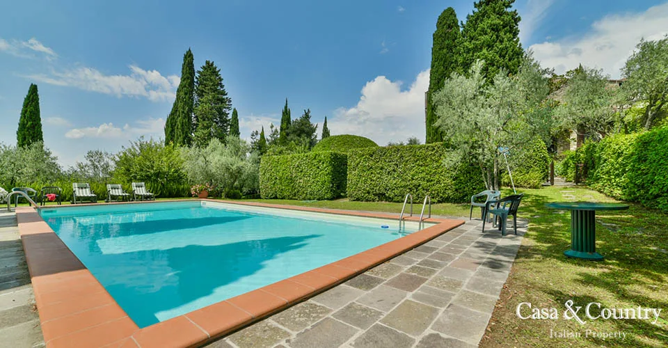 7 bed  For Sale in Florence,  - photo 11