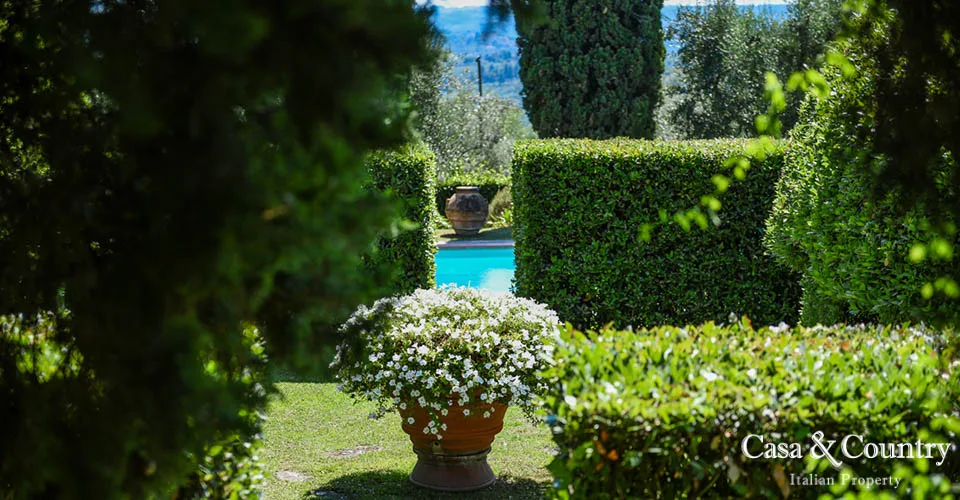 7 bed  For Sale in Florence,  - photo 5
