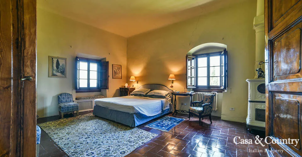 7 bed  For Sale in Florence,  - photo 43