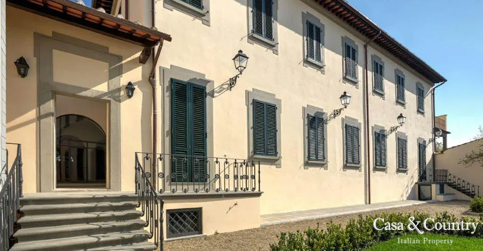 24 bed  For Sale in Florence,  - 1