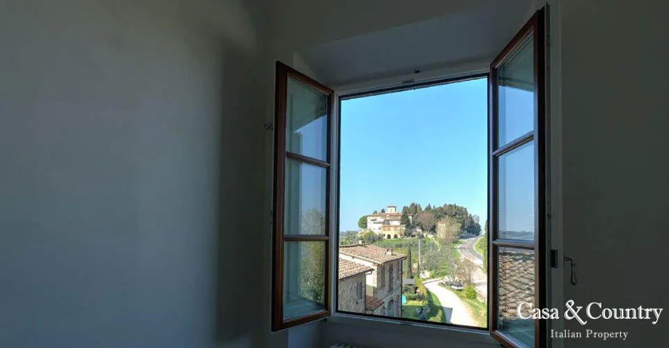 24 bed  For Sale in Florence,  - photo 19